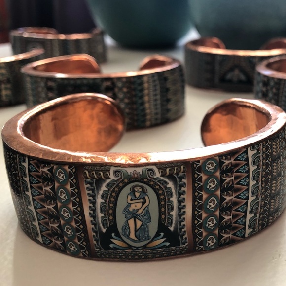 Datura Art Handmade Global Artisans Copper Cuffs - Picture 7 of 14